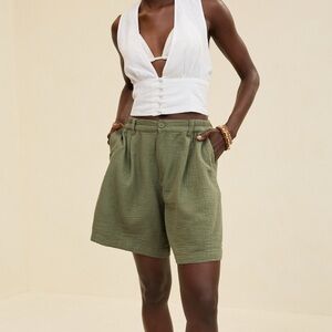 American Eagle Gauze Trouser Shorts Size Small